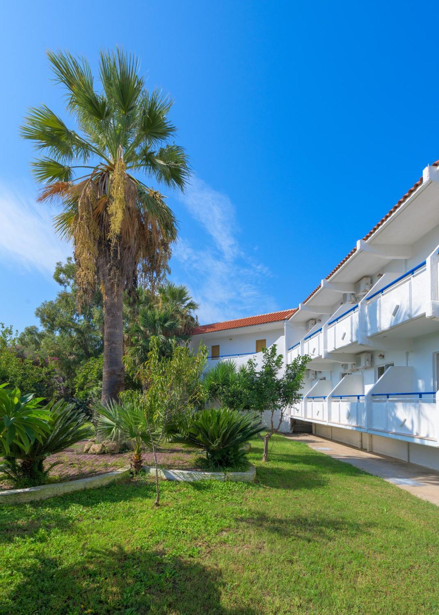 Nirvana Beach Hotel Theológosz Kültér fotó
