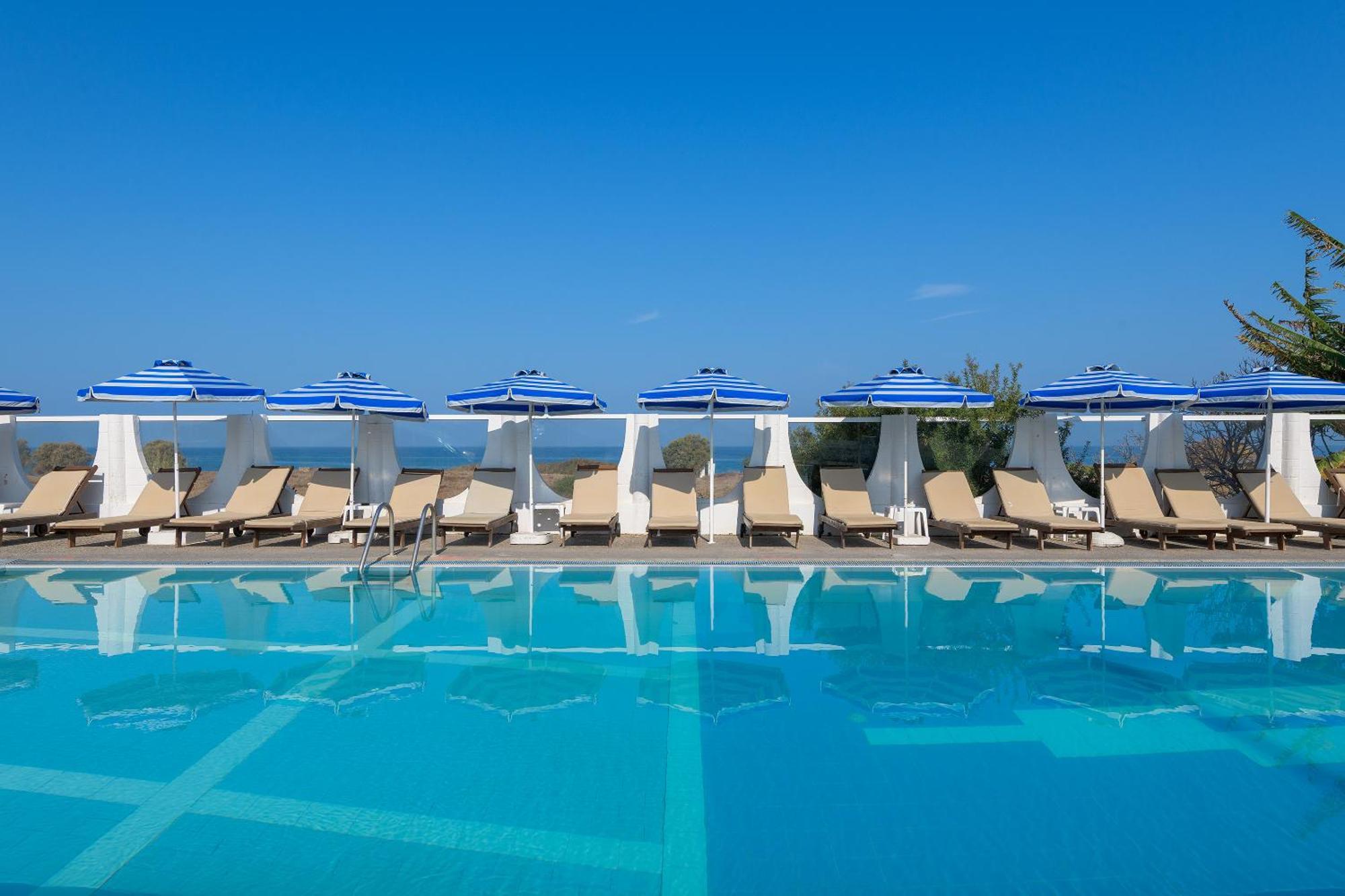 Nirvana Beach Hotel Theológosz Kültér fotó