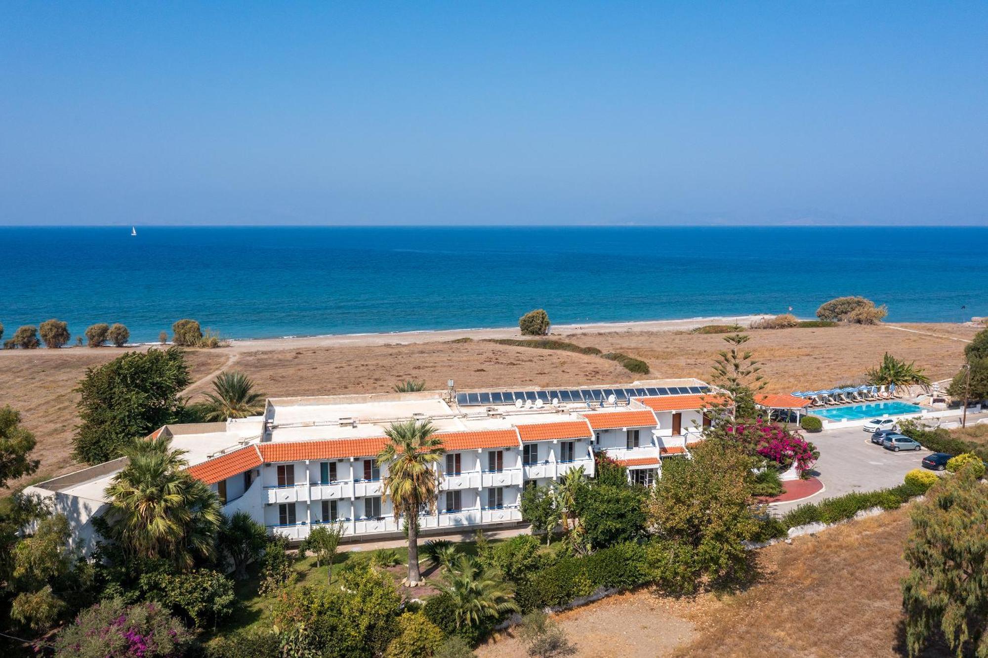Nirvana Beach Hotel Theológosz Kültér fotó