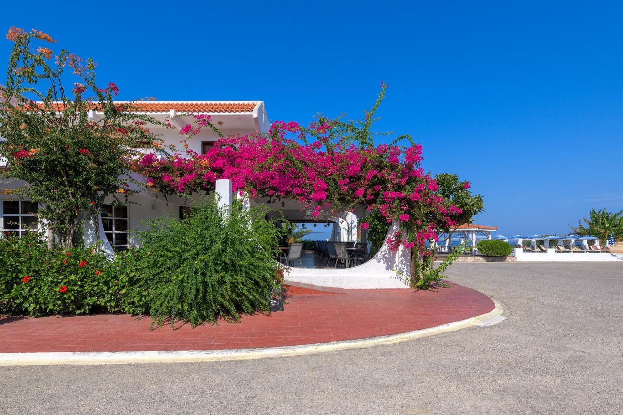 Nirvana Beach Hotel Theológosz Kültér fotó